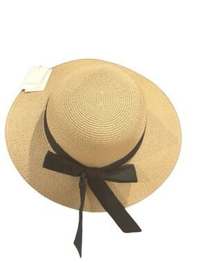 Wide‎ Brim Straw Sun Hat w/ Black Ribbon Bow | NWT Summer Beach Hat